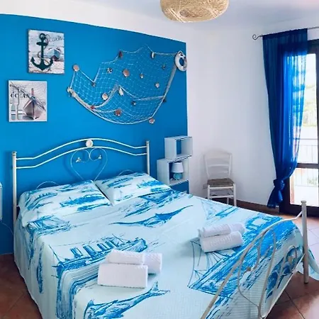Acquamarina Apt Casa Vacanze Holiday home *
