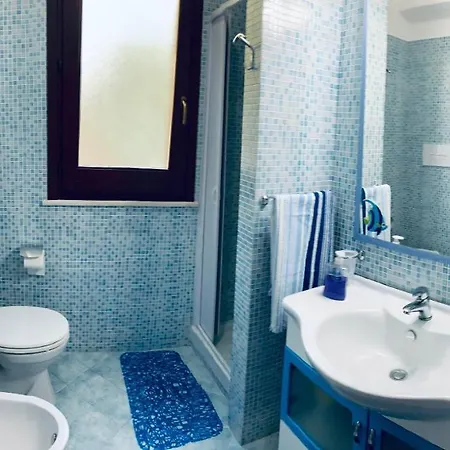 Acquamarina Apt Casa Vacanze *