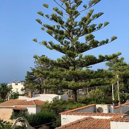 Acquamarina Apt Casa Vacanze Holiday home *